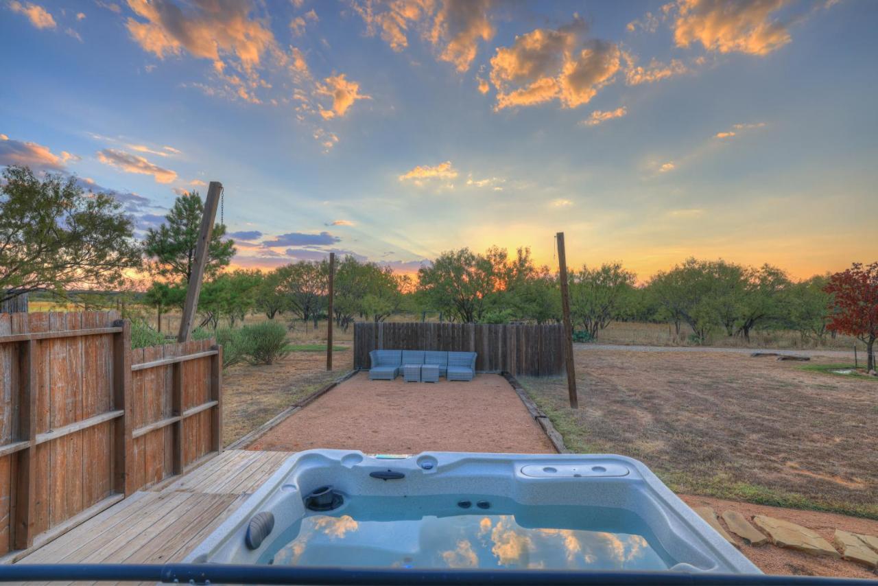 Vaughan W/Hot Tub And Grill Φρέντερικσμπεργκ Εξωτερικό φωτογραφία